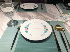 餐具摆设-蜜桃花开·中西融合菜E&W(南长街店)