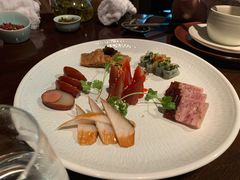 湖滨冷菜拼盘-湖滨28中餐厅·西湖宴·杭州君悦酒店