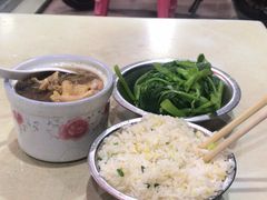 -姐妹炖罐店(桂香街总店)