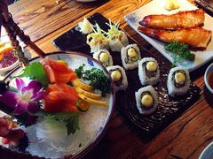 -萤初高端日料王(曲江银泰店)