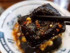 -黑白电视长沙小吃(美林M·LIVE天地东座店)