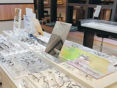 -瑞司视光眼镜·蔡司战略合作眼镜店(新街口店)