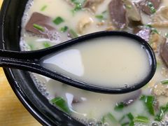 -津津老鸭粉丝馆(正东路店)