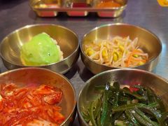-釜山火炉·海鲜烤肉(紫藤路店)