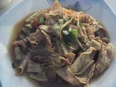 豆腐皮炒肉片-黄牛肉馆·皖南土菜