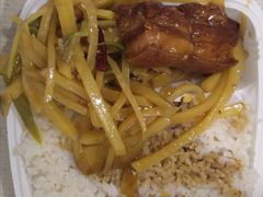 -咱家王新国把子肉(县东巷店)