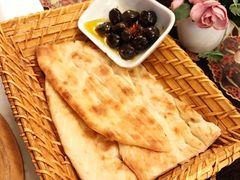 餐前馕-Old Ottoman Cafe & Restaurant
