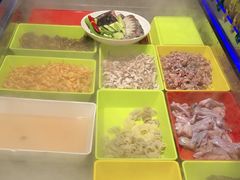 -头上红煨盐鸡·非遗院子餐厅