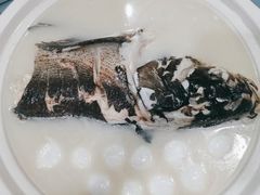 -香山湖渔家大院