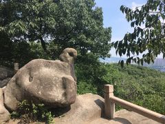 -灵岩山风景区