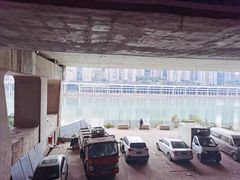 -渔人湾码头海鲜市场负二楼