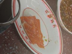 -四囍码头海鲜烧烤自助火锅(外滩南京东路悦荟广场店)