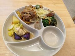 -素满香·全民食养自助(长宁龙之梦店)