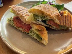 青酱鸡肉三明治-Jamaicablue Coffeeshop(中央广场店)