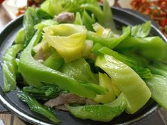 -南雄雄州土菜餐厅(粤北大厦店)