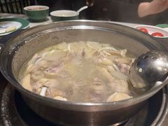 竹笙椰子鸡-润园四季椰子鸡火锅(海上世界店)