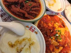 -耙吉吉川味小酒馆(本地人回头店)