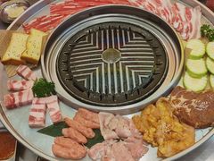 -哈哈碳都·牛肋条无限自助烤肉(宝龙店)
