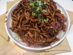 -赶海部落海鲜城(海阳路店)