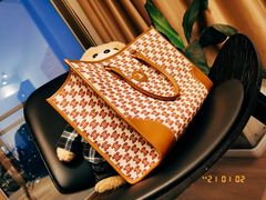 -CELINE(尚嘉中心店)