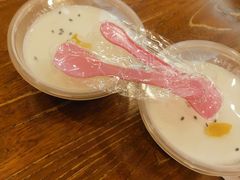 手工酸奶-清真·玛丽亚新疆菜主题餐厅(浙江中路店)
