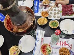 -楼外楼大刀肉传统火锅(西安大路店)