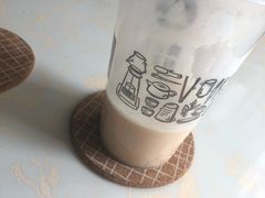 磨岩奶盖名间茶-鹿谷製茶(麒麟新天地店)
