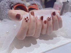 -Nail Me美甲美睫