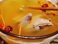 鸽子汤-鸽子侯·家宴·平价海鲜(市图书馆店)