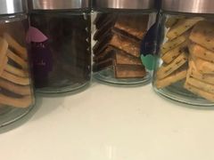 迷迭香帕玛臣芝士曲奇-视博茶点(美狮美高梅店)