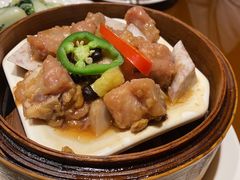 -广州中心皇冠假日酒店·百粤楼