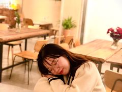 -邊渡咖啡