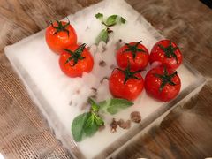 番茄脆菇沙拉-小大董·烤鸭(王府井apm店)