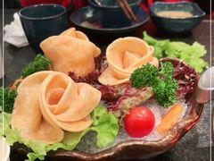 -湊湊火锅·茶憩(打浦桥日月光店)