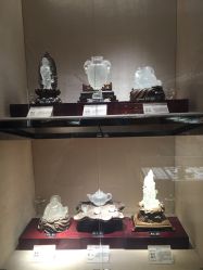 -北京七彩云南翡翠珠宝旗舰店(月坛店)