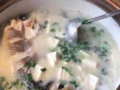 姜君千岛湖鱼头-姜君·千岛湖鱼头馆(浦东大道店)