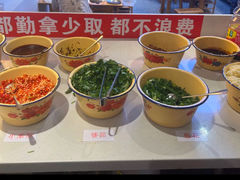 -黔二妞地摊火锅(龙华清湖店)