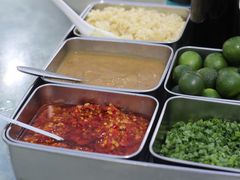 -四川小胡子海鲜(丁村万人海鲜广场店)