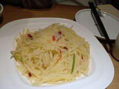 -吕氏疙瘩汤·海鲜新鲁菜(凯德mall新都心店)