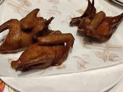 招牌乳鸽-唐宫海鲜舫
