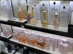 -日上免税店