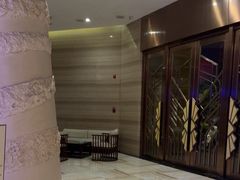 -爱乐国际温泉水疗会