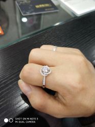 -威德钻石-克拉钻大本营(南京东路店)