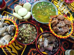 -金荞麦彝家美食