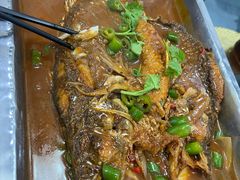 -湖南人家湘菜馆(镇江路店)