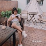 来这个小院子过夏天呀