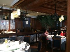 大堂-八府香鸭·啫啫煲(华山路店)