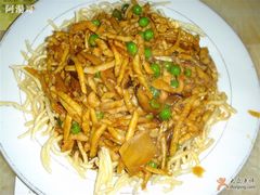 肉丝两面黄-王家沙点心店(南京西路总店)