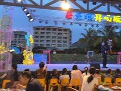 -渔家火锅·海鲜自助餐·演艺(亚龙湾天域酒店)