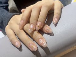 -瞧·享轻奢美甲美睫